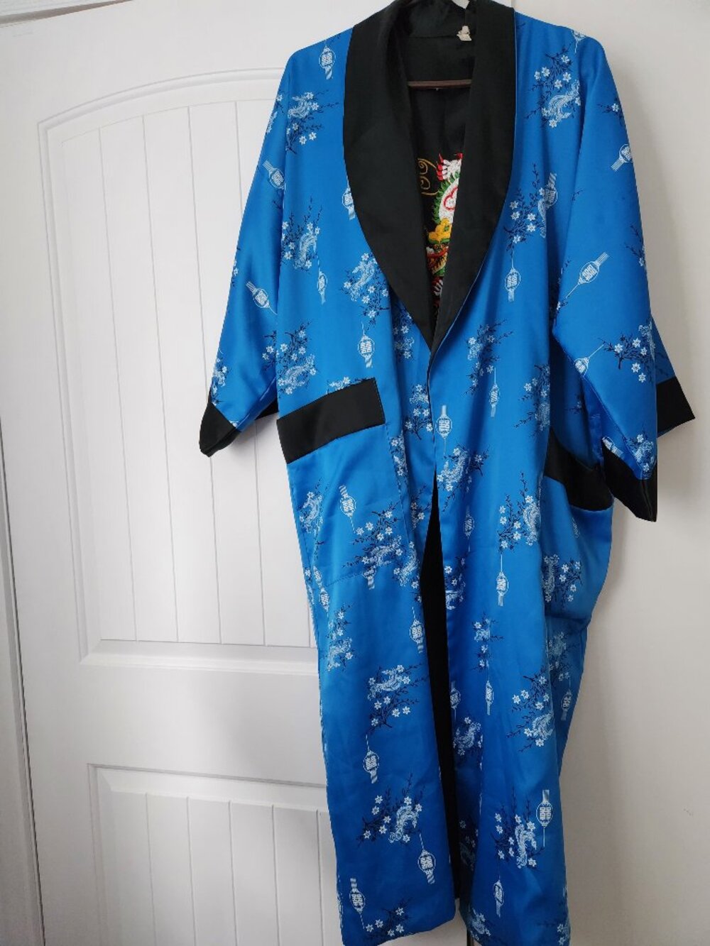 Kimono Style Embroidered Robe